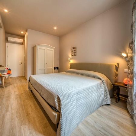 L'Indipendenza, La Casa Dei Viaggiatori Apartment Siena Bagian luar foto